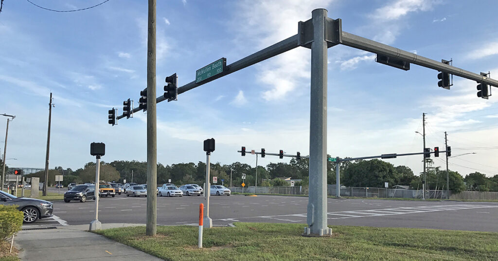 mast arm traffic signal